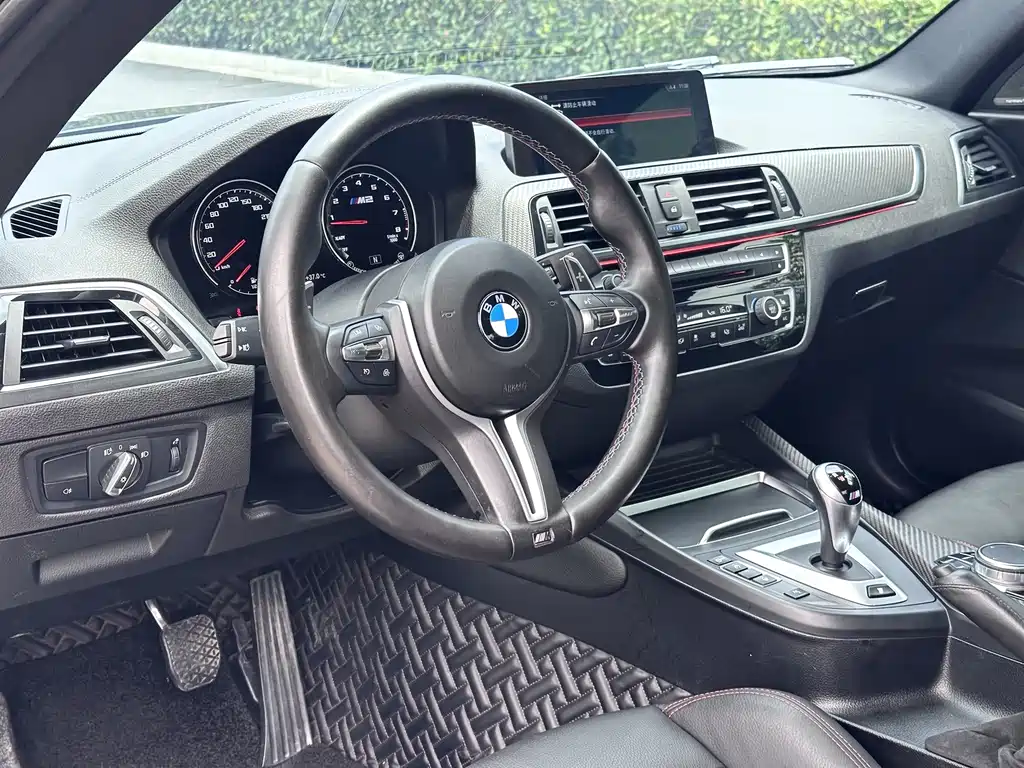 BMW M2 2019 — фото 6