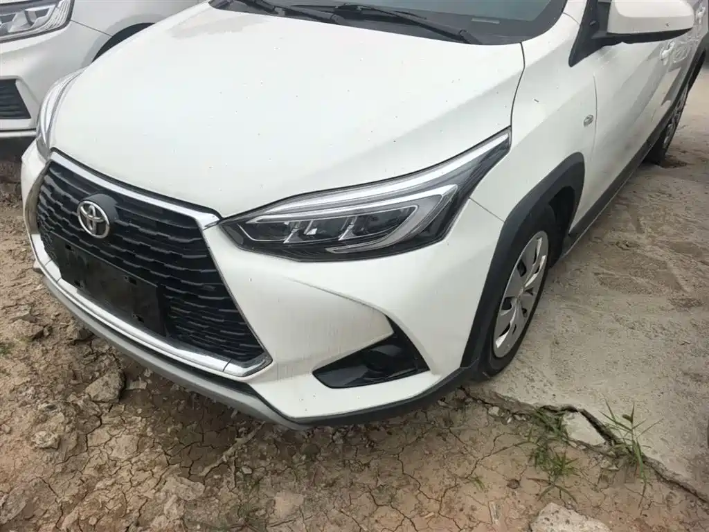Toyota Yaris L 2021 — фото 24