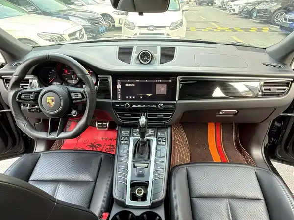 Porsche Macan 2018
