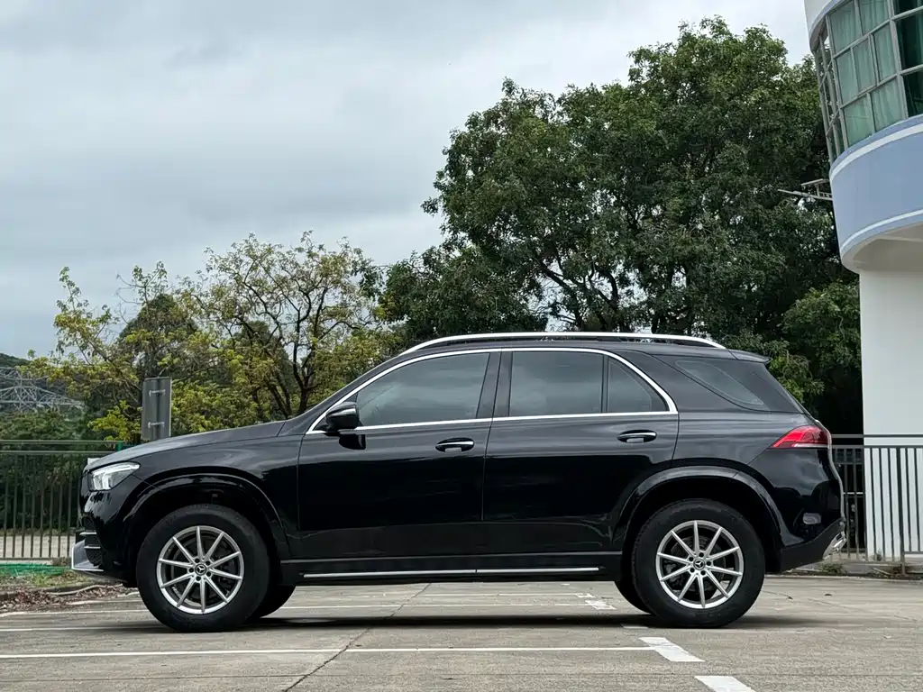 Mercedes-Benz GLE 2020 — фото 14