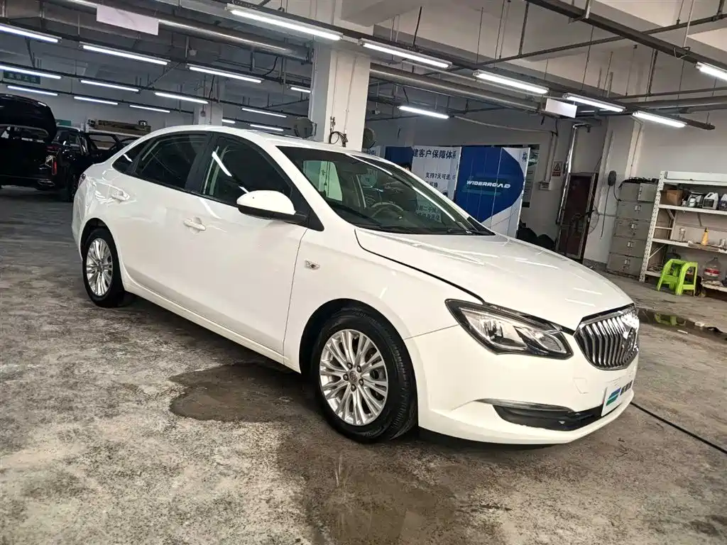 Buick Excelle 2015 — фото 3