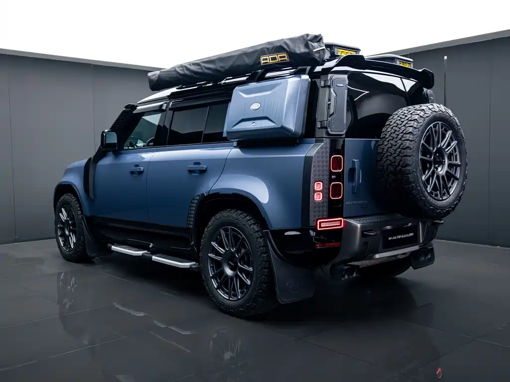 Land Rover Defender 2022 — фото 6