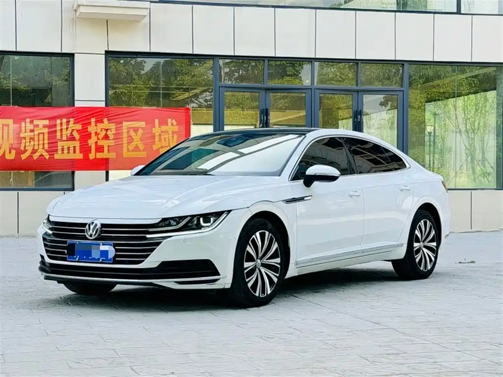Volkswagen CC 2020 — фото 1
