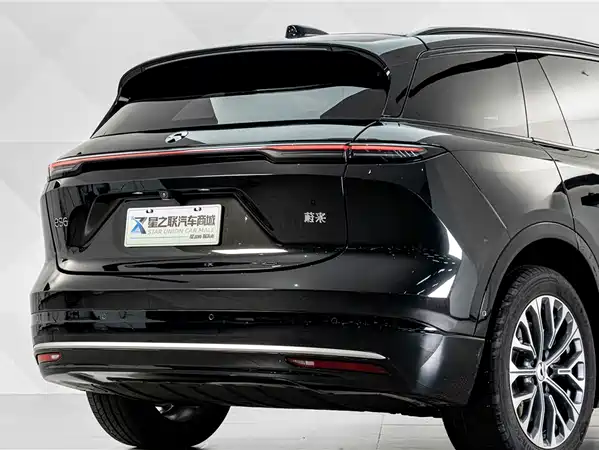 NIO ES6 2025