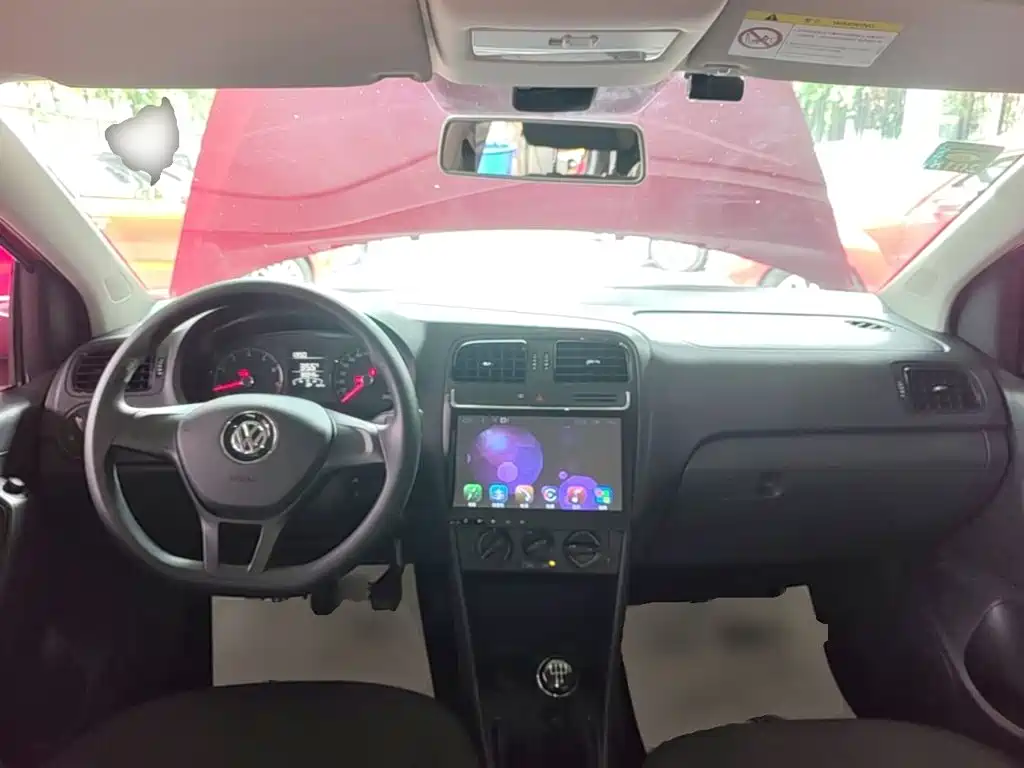 Volkswagen Polo 2016