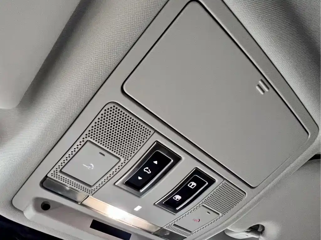 Land Rover Evoque 2024 — фото 14