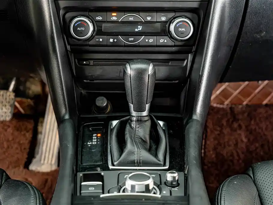 Mazda 3 Angkesela 2017 — фото 14