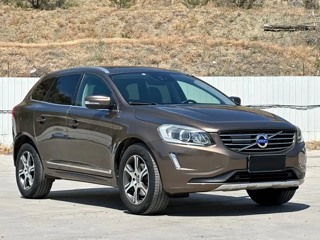 Volvo XC60 2014 — фото 3