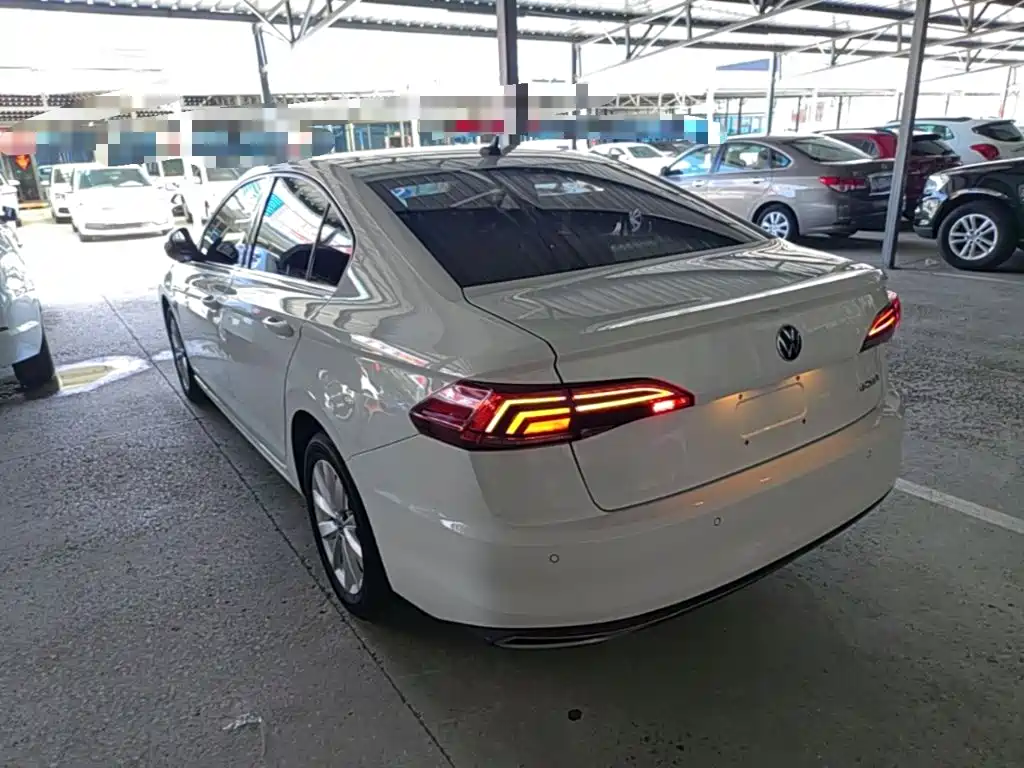 Volkswagen Bora 2021