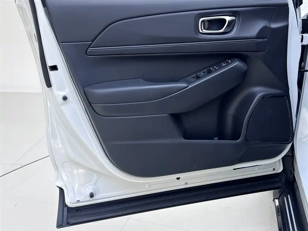 Honda Vezel 2023 — фото 21