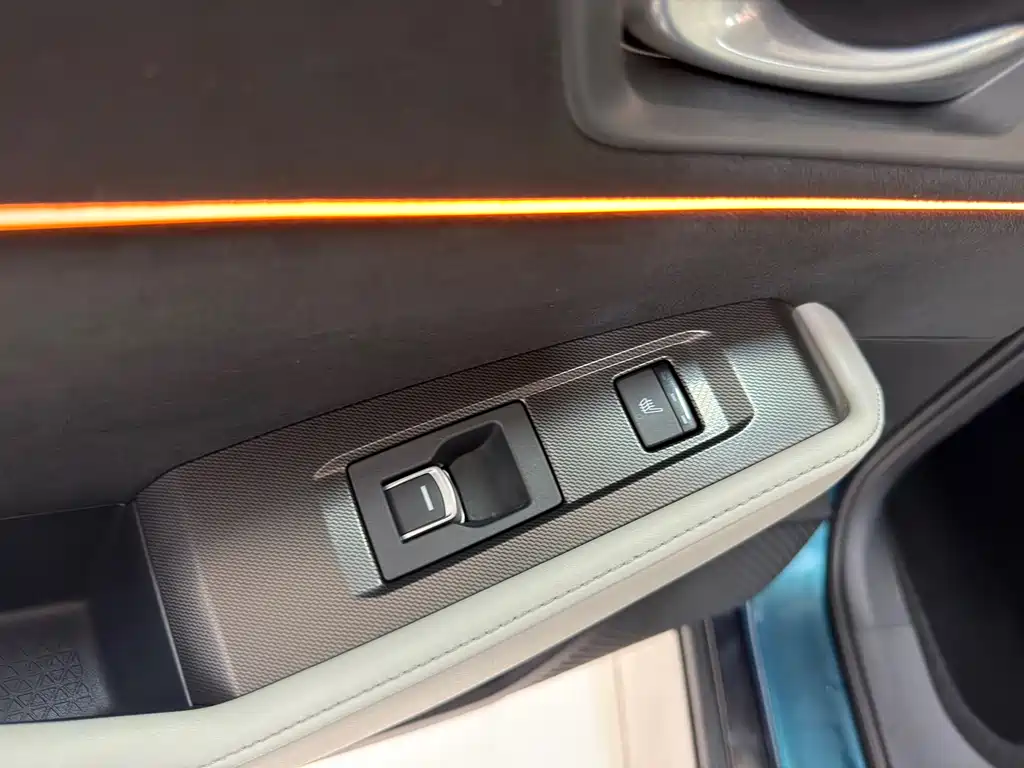 Honda Accord New Energy 2023 — фото 9