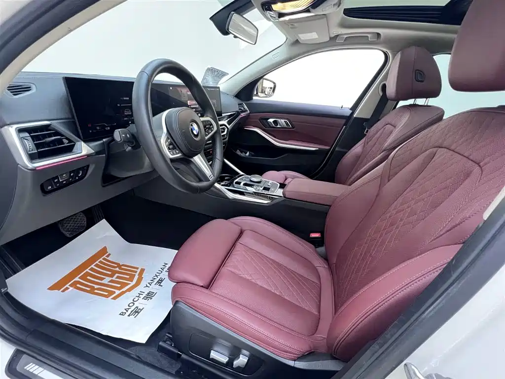 BMW 3 Series 2023 — фото 10