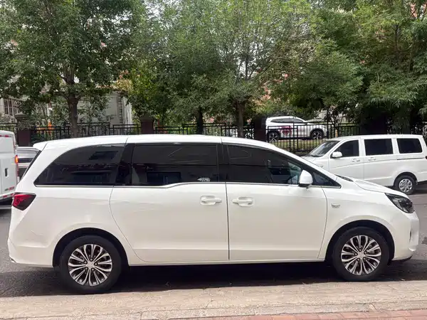 Buick GL8 2020