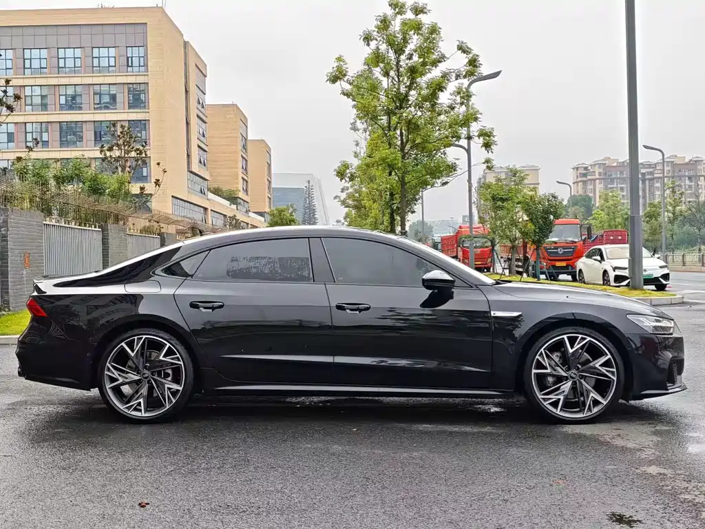 Audi A7L 2023 — фото 3