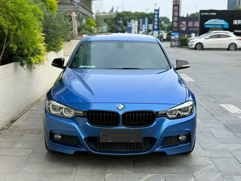 BMW 3 Series 2019 — фото 2