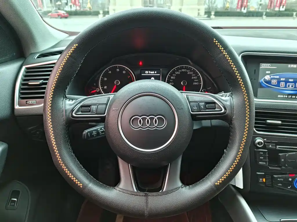Audi Q5 2017 — фото 12