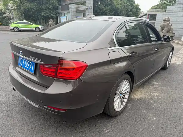 BMW 3 Series 2013
