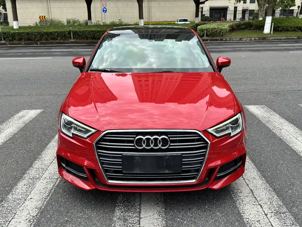 Audi A3 2017 — фото 2