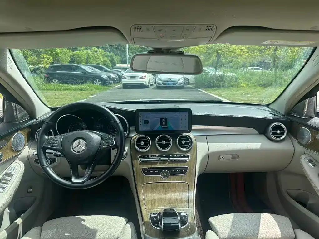 Mercedes-Benz C-Class 2015