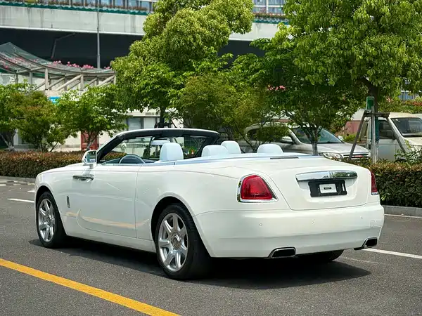 Rolls-Royce Yao Ying 2018