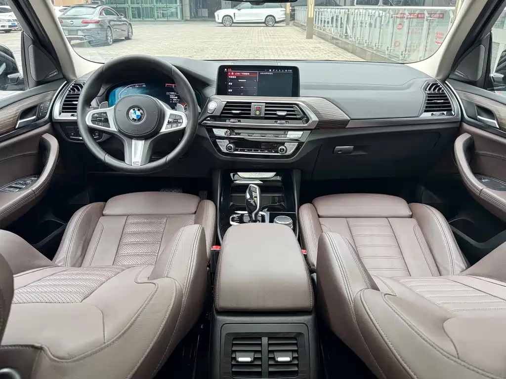 BMW X3 2021 — фото 18