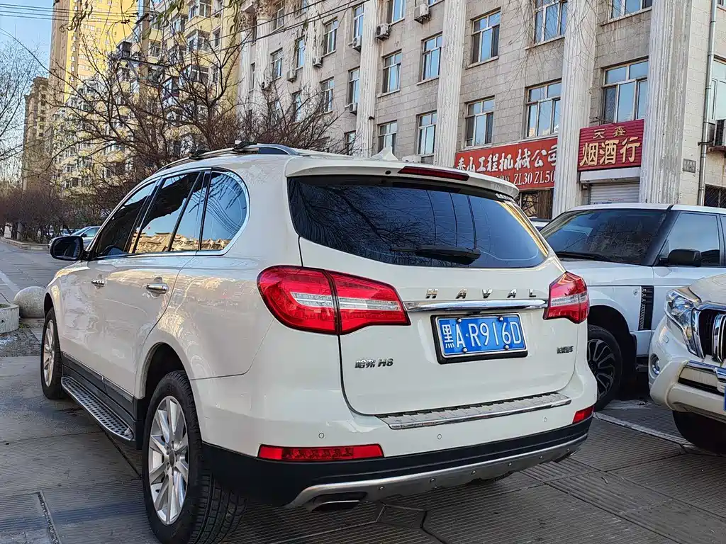 Haval H8 2015 — фото 5