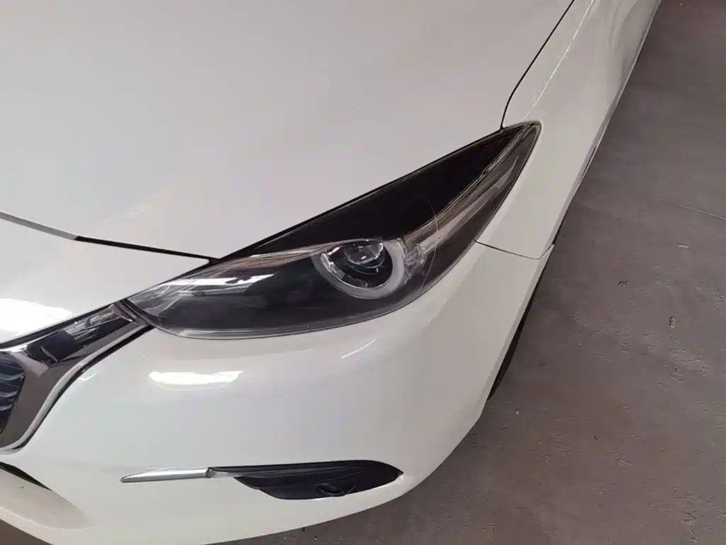 Mazda 3 Angkesela 2019 — фото 24