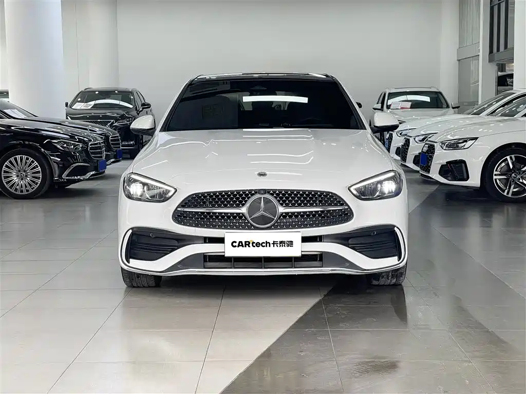 Mercedes-Benz C-Class 2022 — фото 2