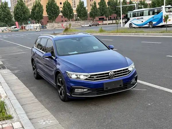 Volkswagen Viloran 2021