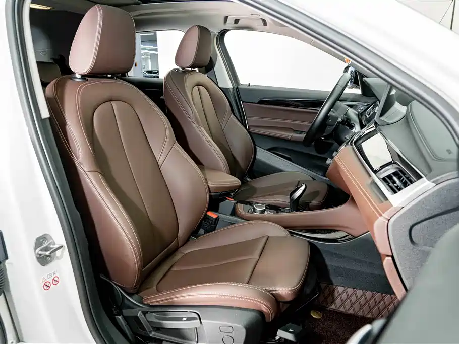 BMW X2 2023 — фото 19