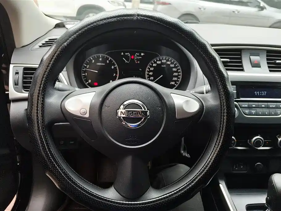Nissan Sylphy 2022 — фото 15