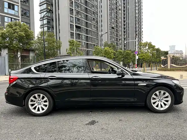 BMW 5 Series GT 2010