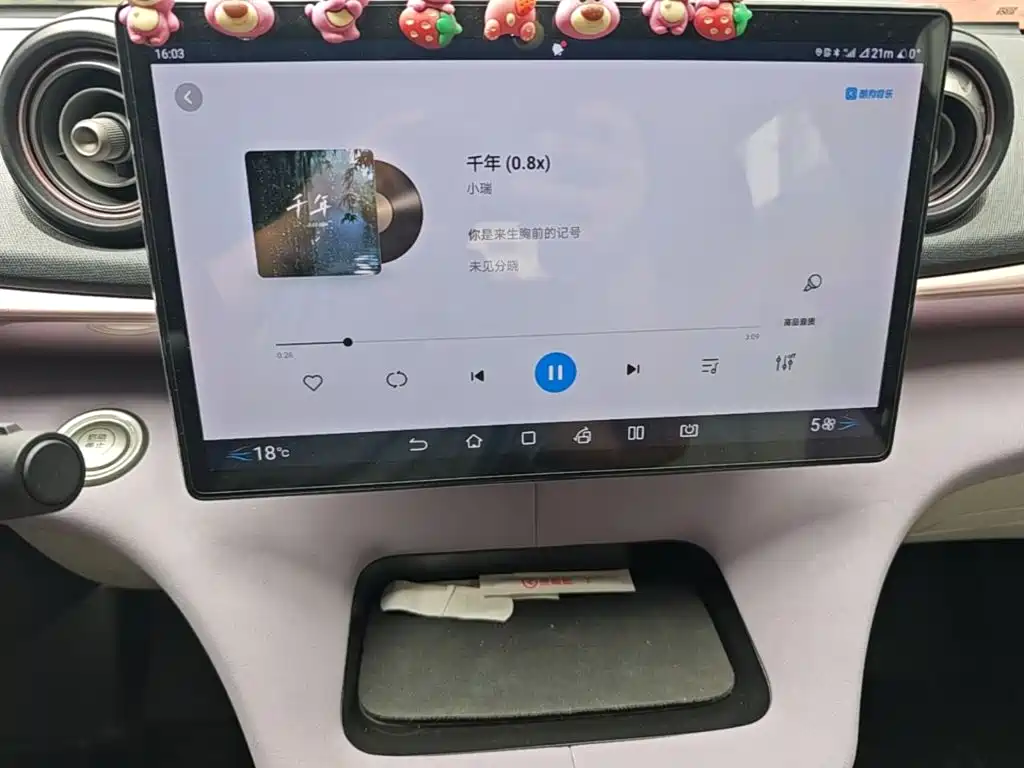 BYD Dolphin 2023 — фото 13