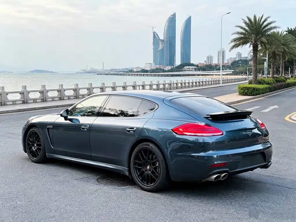 Porsche Panamera 2014 — фото 7