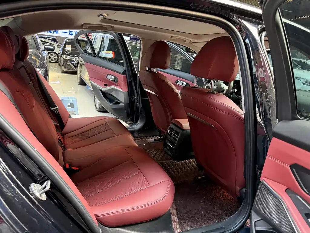 BMW i3 2023 — фото 15