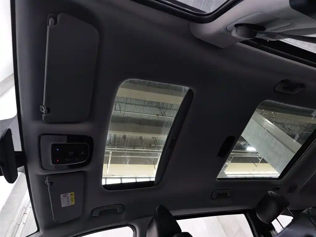 Hyundai Custo 2022 — фото 14