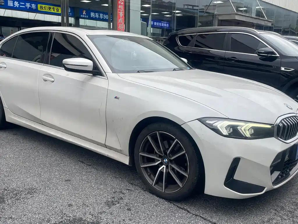 BMW 3 Series 2023