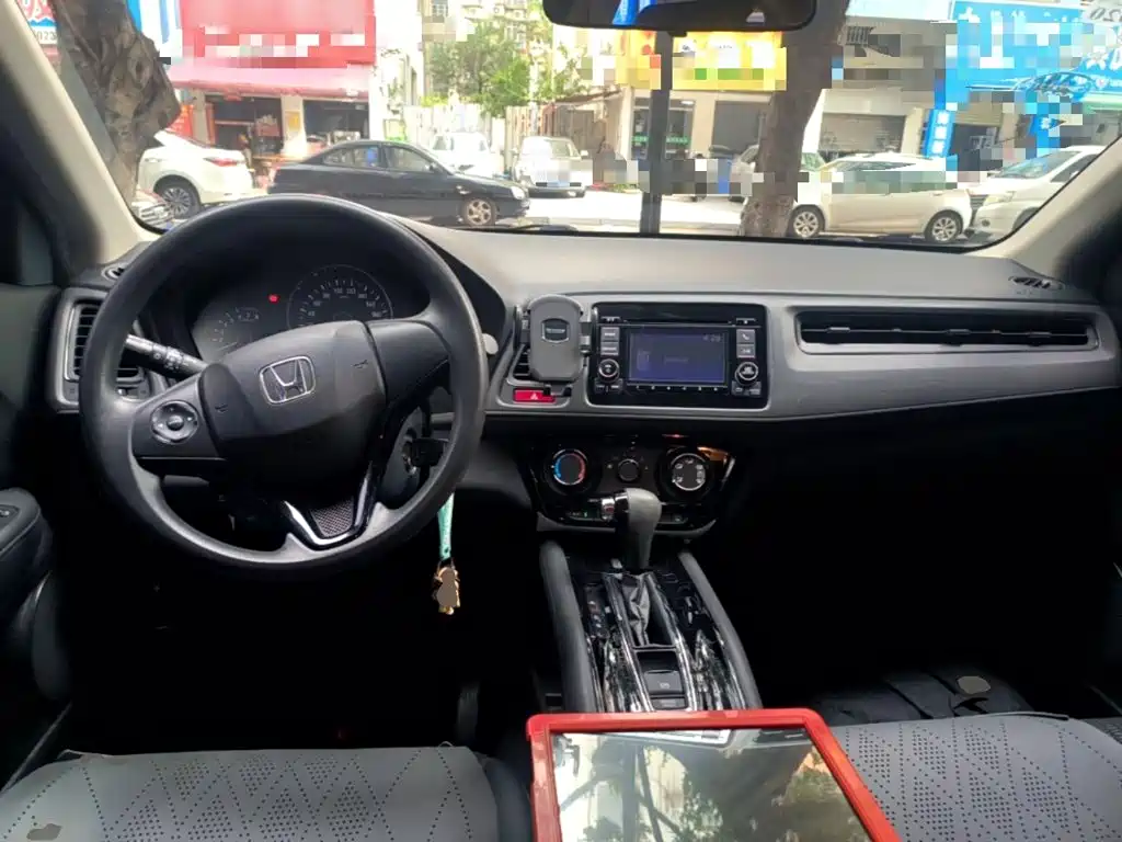 Honda Vezel 2016 — фото 10