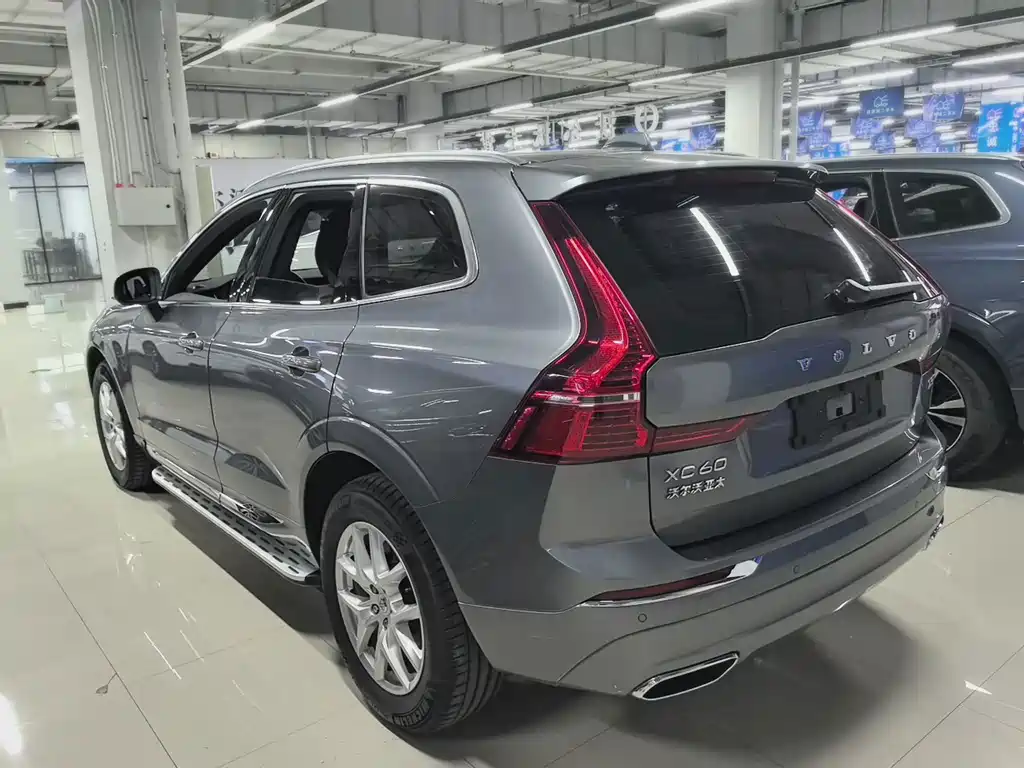 Volvo XC60 2020 — фото 6