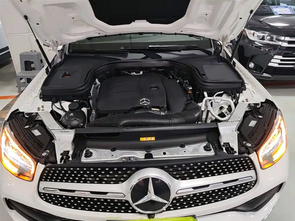 Mercedes-Benz GLC 2020 — фото 20