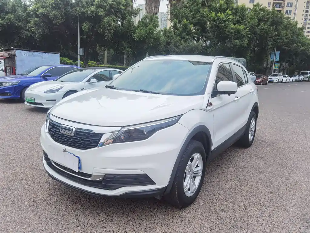 Qoros 5 2018