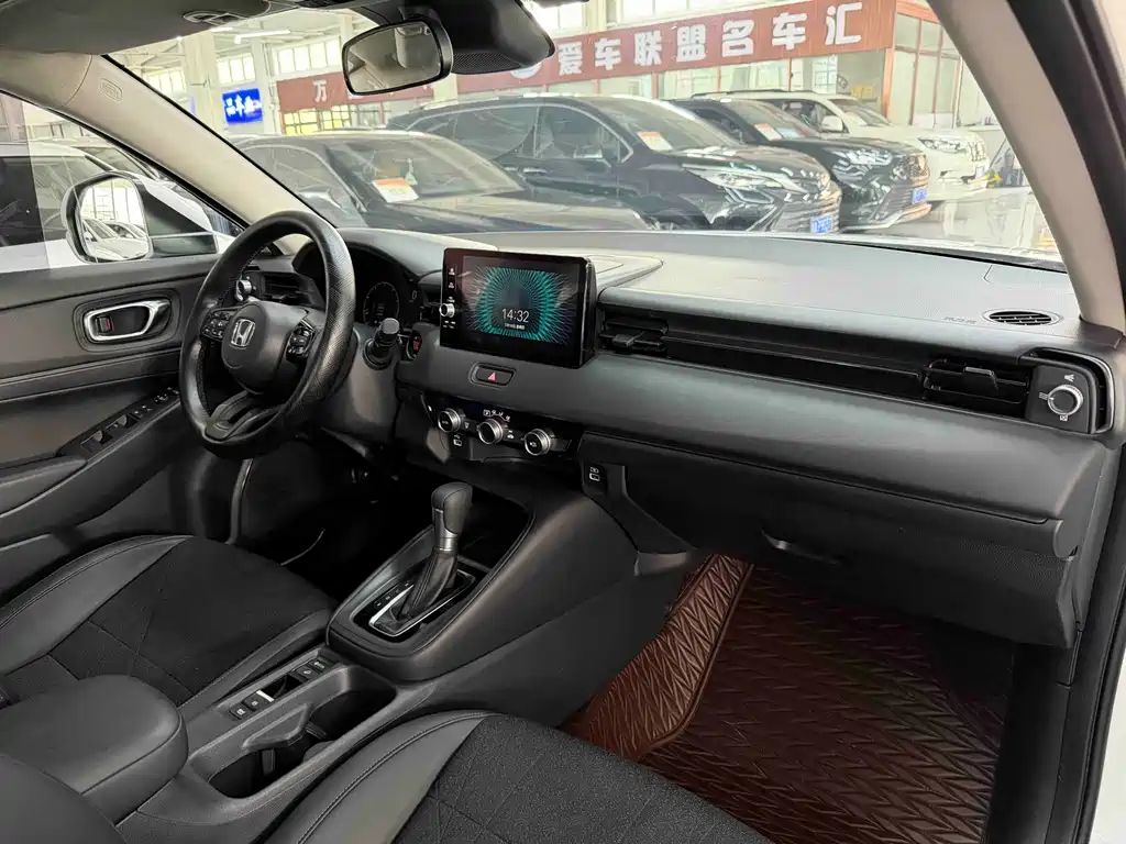 Honda Vezel 2023 — фото 18