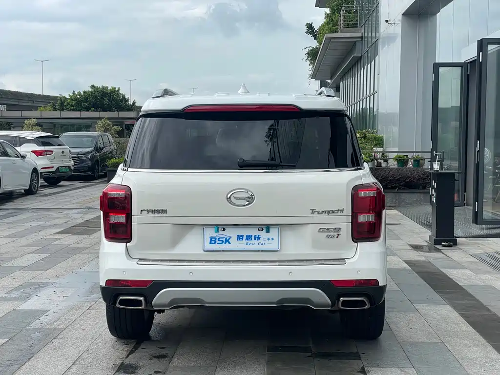 GAC Motor Trumpchi GS8 2017 — фото 13