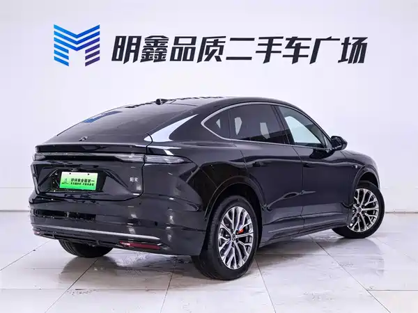 NIO EC6 2025
