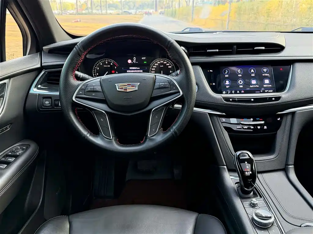 Cadillac XT5 2020 — фото 7