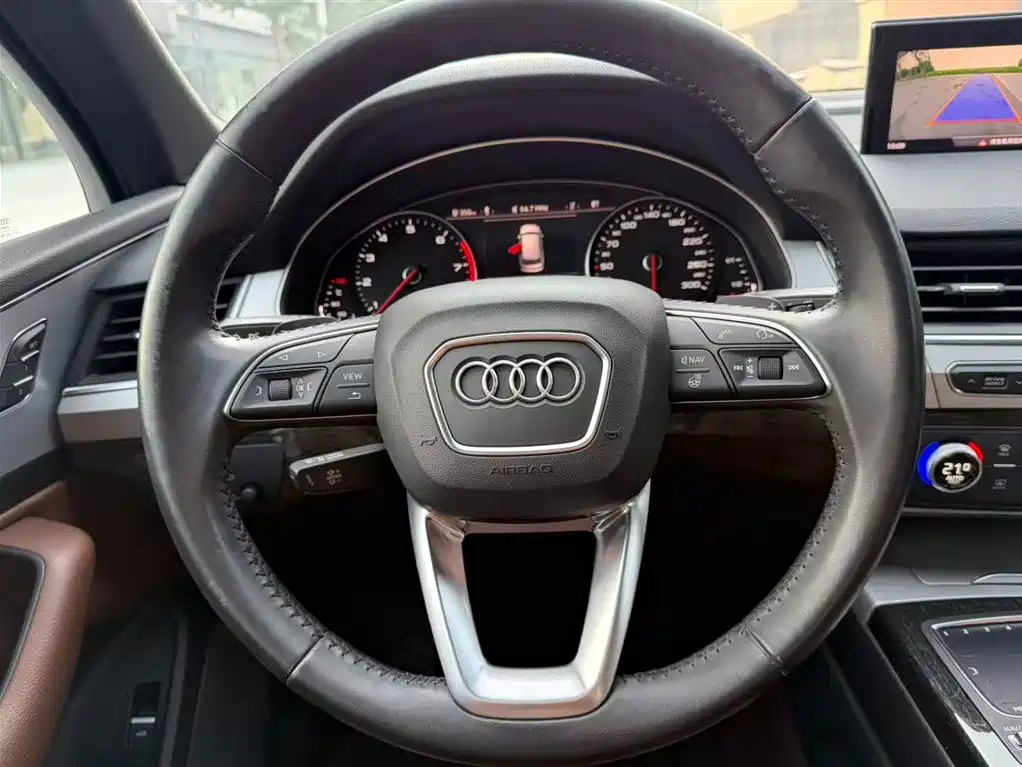 Audi Q7 2019 — фото 4