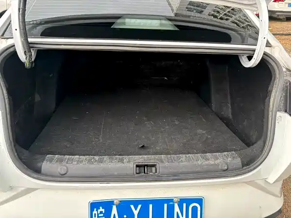 Dongfeng Yixuan 2022