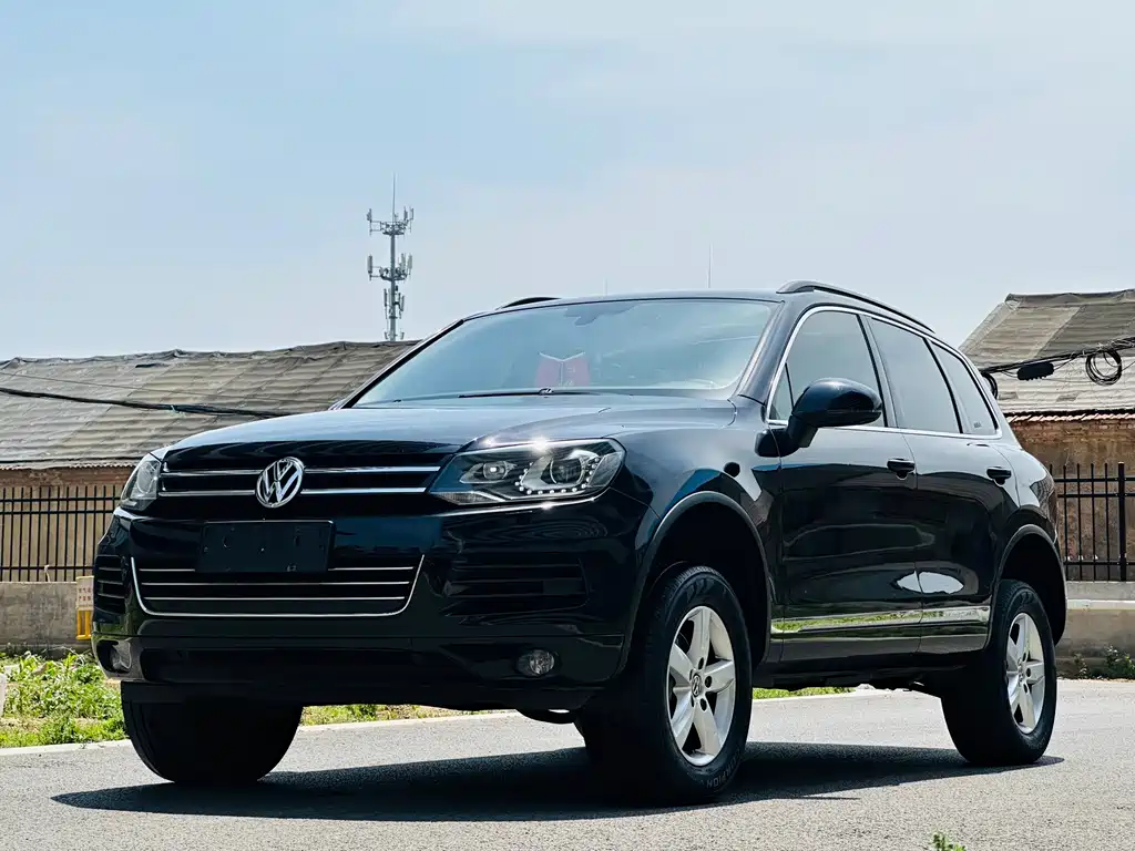 Volkswagen Touareg 2014 — фото 14