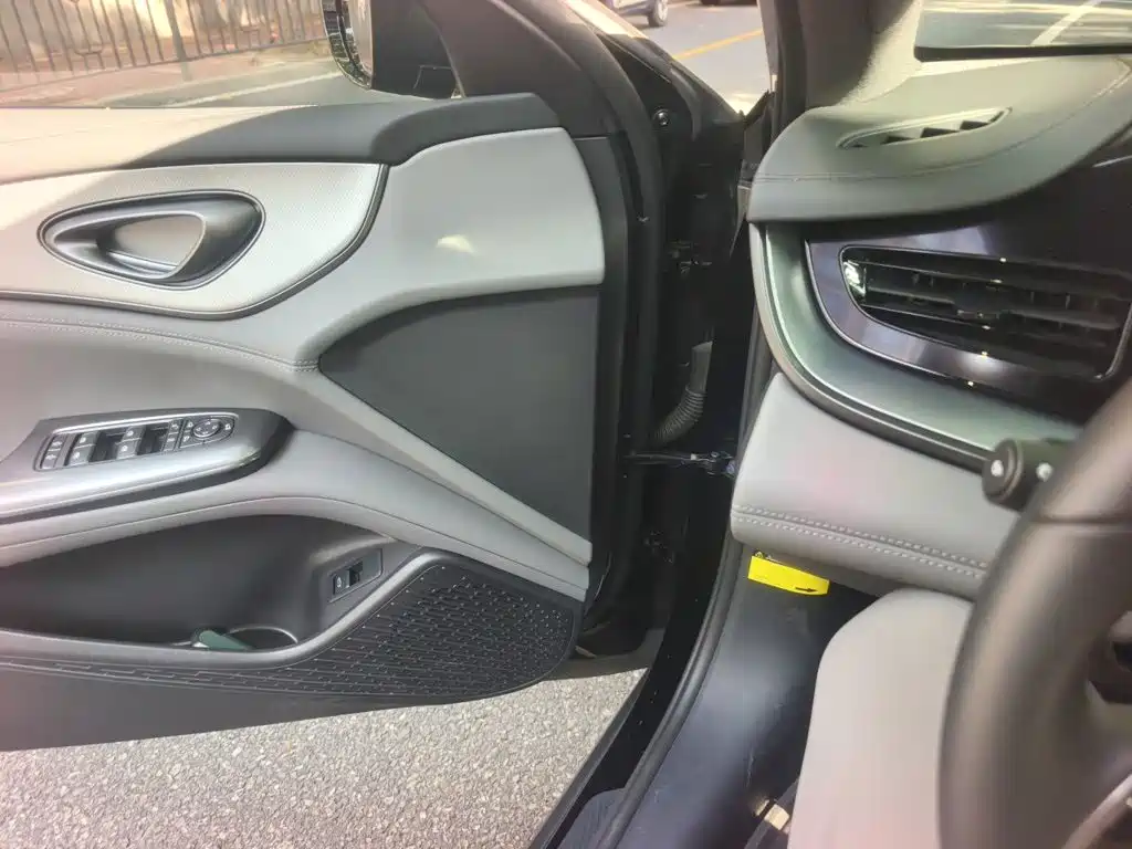 BYD Seal 07 DM-i 2024 — фото 22