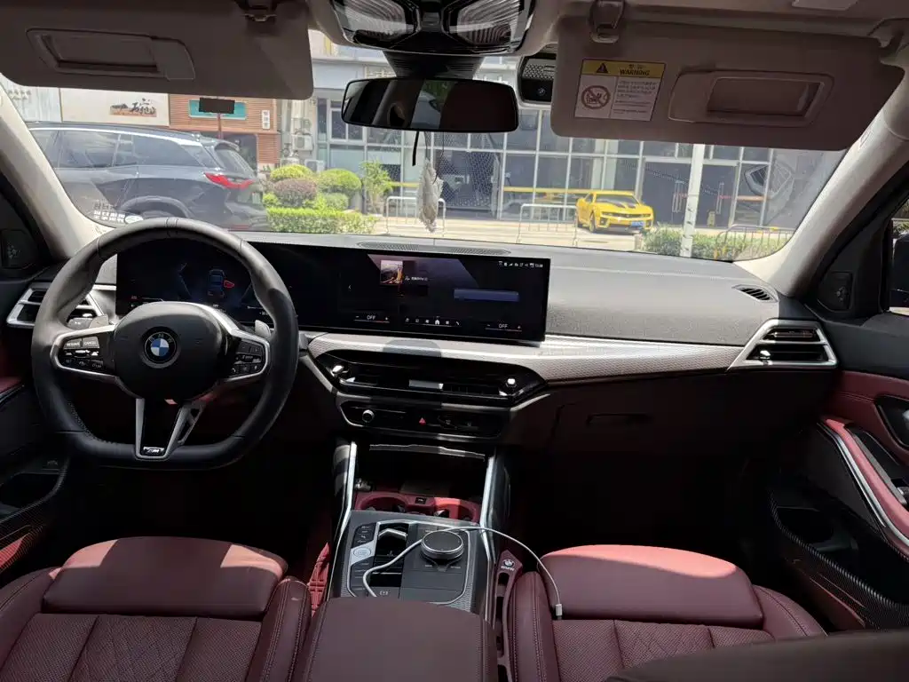 BMW 3 Series 2025